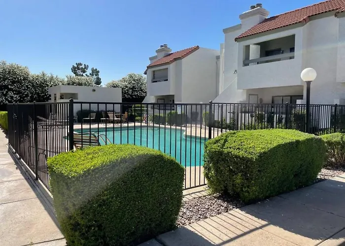 Apartment Boho And Cozy ~ Work From ~ Pool + Hot Tub 365! Scottsdale